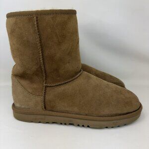 UGG Classic Short II Sherpa Lined Boots Brown Women’s Size 6